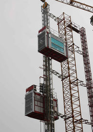 Alzamientos eléctricos de estante y del piñón/eficacia alta del elevador 3200kg de la construcción