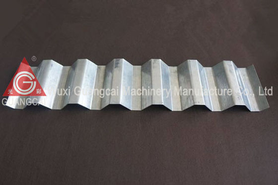Productos formados galvanizados del rollo de acero de la cubierta de piso de acero 0.4m m - 0.8m m