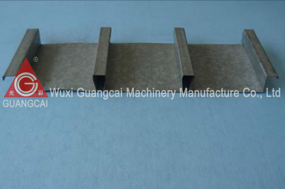 Productos formados galvanizados del rollo de acero de la cubierta de piso de acero 0.4m m - 0.8m m