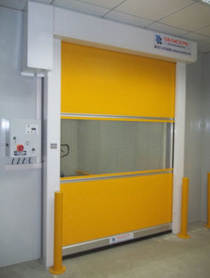 Puerta corredera de alta velocidad industrial, línea de producción Puerta de seguridad.