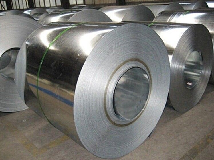 DX51D Q235 Q195 laminó el acero galvanizado sumergido caliente en las bobinas para las hojas acanaladas
